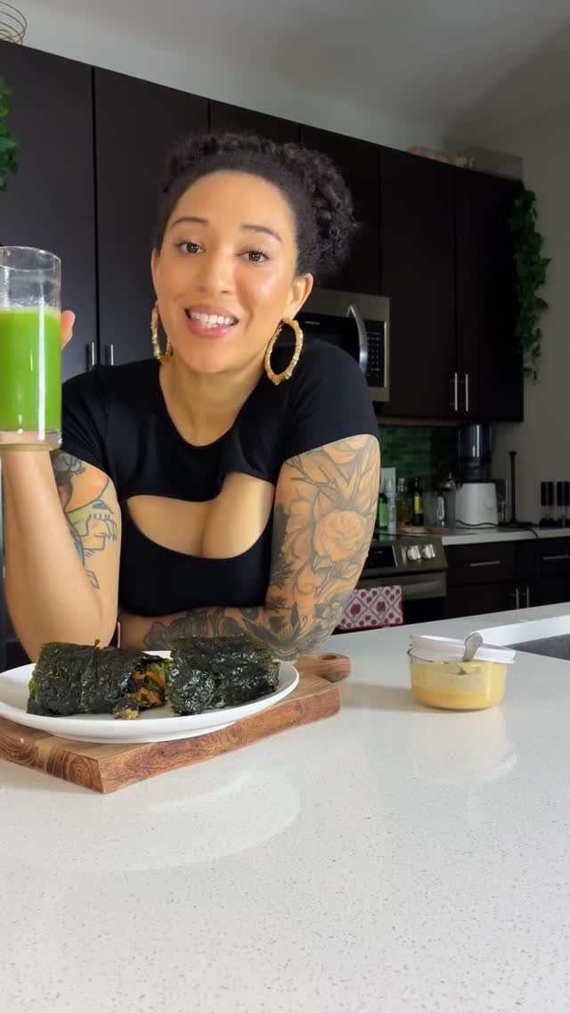 This Nori Wrap HIT okay! 😝😍🔥🔥 I’ll definitely be recreating it, and I’ll have a recipe for y’all hopefully soon. Had a glass of green juice on the side 💪🏽.

This was just a little prep two ways 🌱. We made one of our juice jars, which is like meal prep for juice. And I made some vegan meal prep this week, so everything was able to be easily whipped together 😎.

Let me know if y’all are interested in the wrap recipe! The green juice is already posted if you go to Juice Jars Day 1 💚.

🔗 I’m using my Nama J2 Juicer which you can find linked in my bio. Use discount code CAIRA10 to save ✨

Be sure to save this vegan lunch idea and follow @thatcolevegan for more 🌱.
.
.
.
#coldpressedjuices #veganmealprep #greenjuices #veganvibes #blackvegansofig